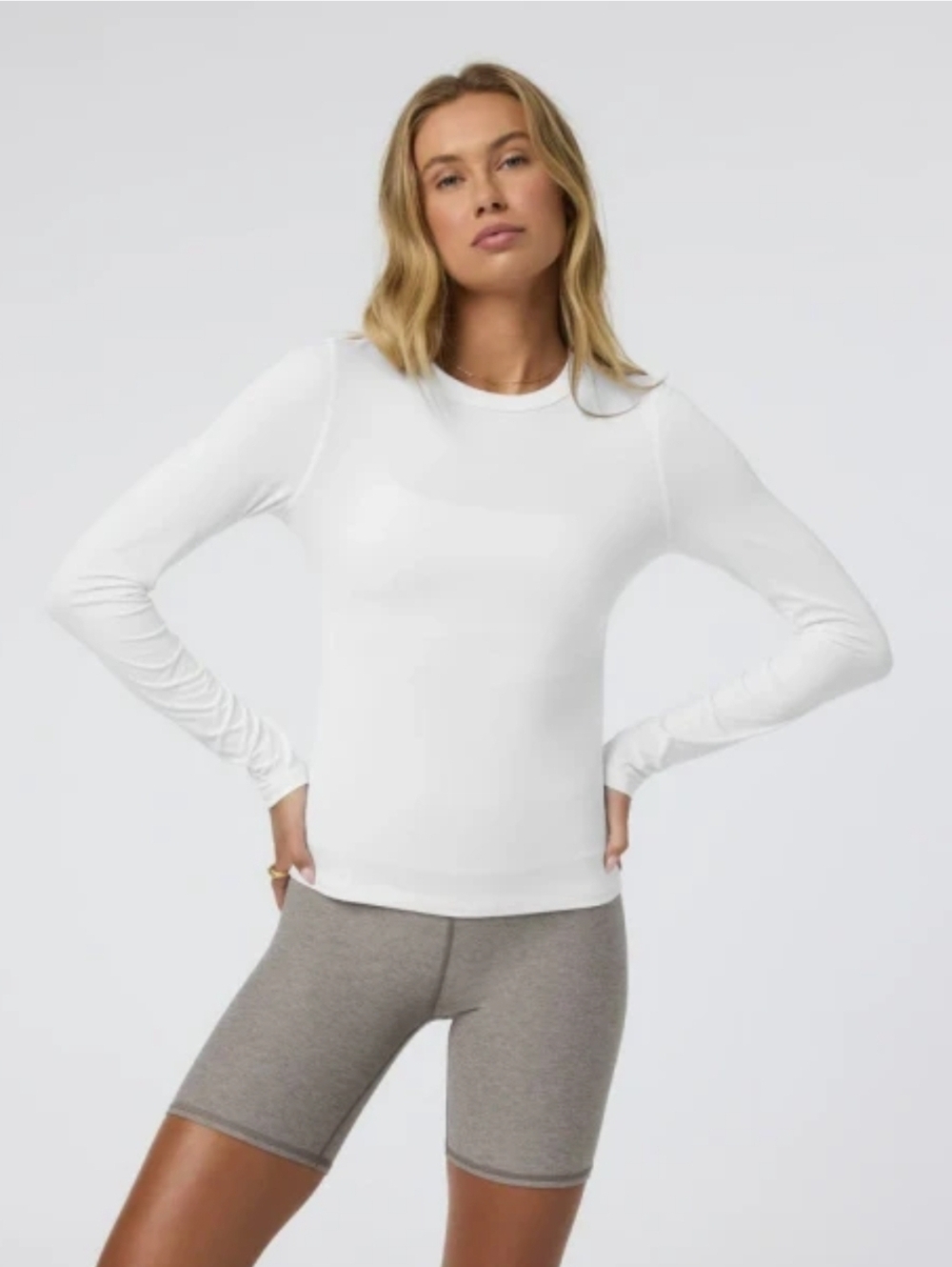 Vuori Long Sleeve Lux Crew Tee White Size Large